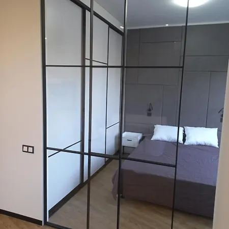 New Design In Light Tones Apartment *